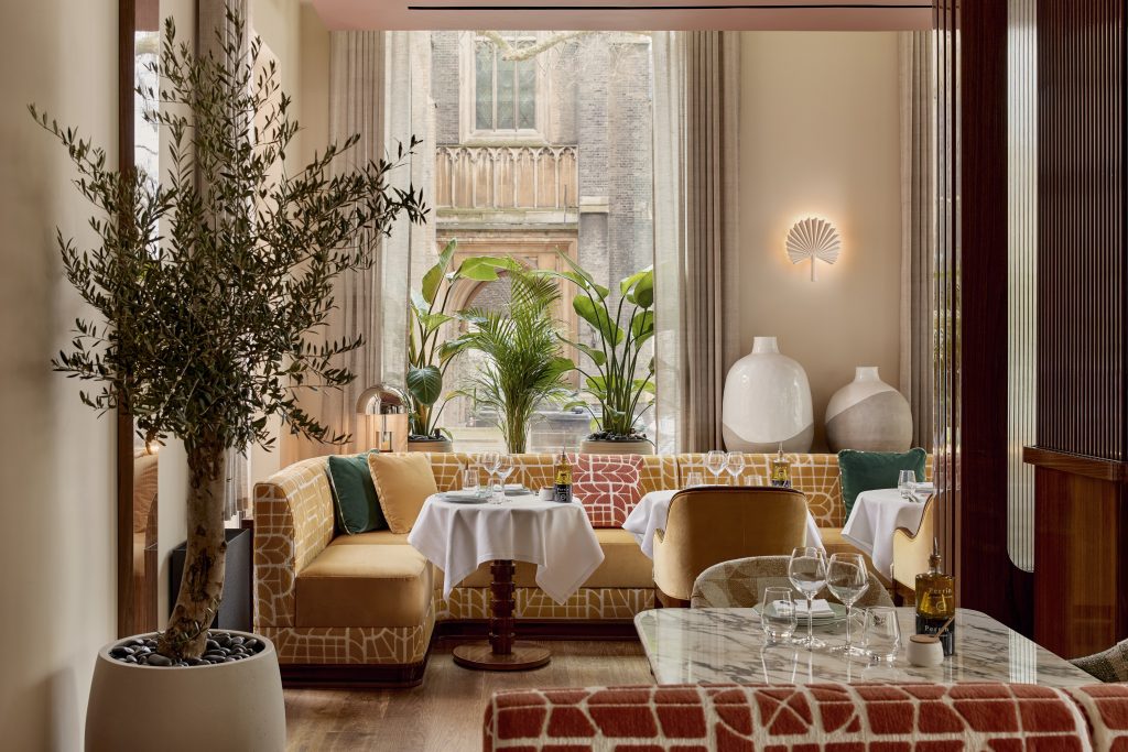 LA MÔME LONDON - The French Riviera in Belgravia