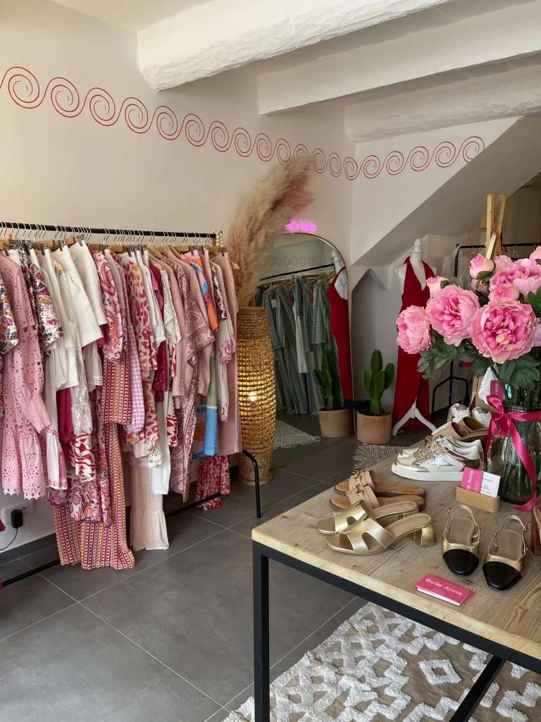 Belle Anna Saint-Tropez
