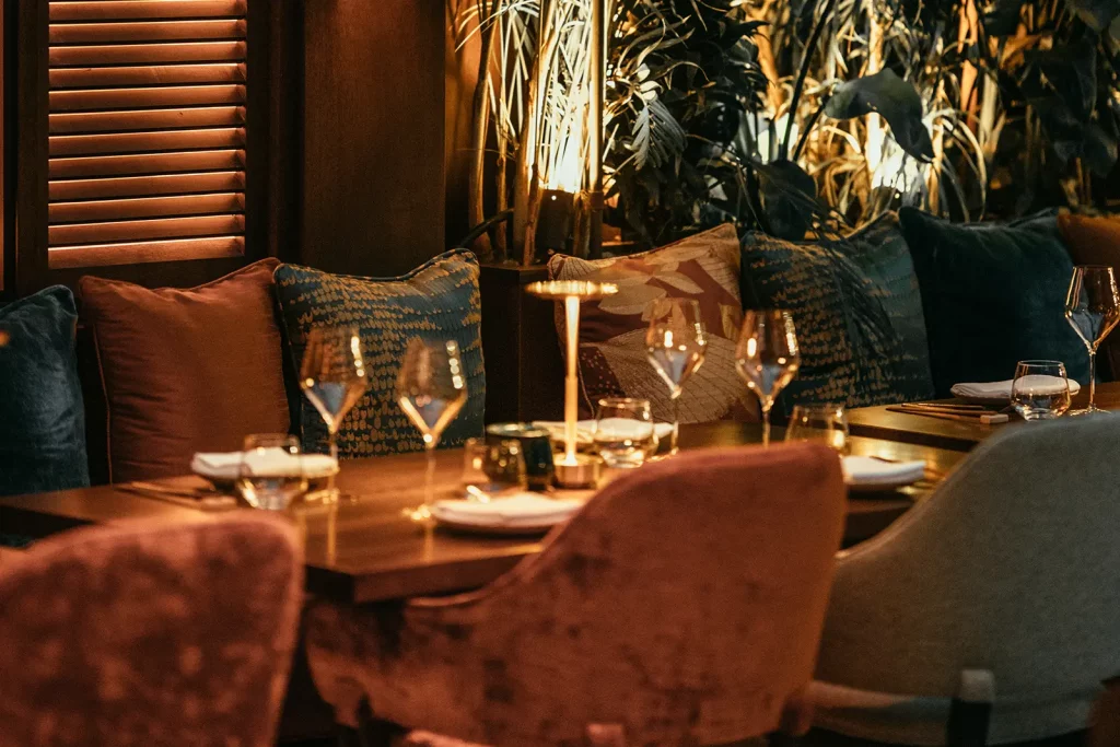 NAO Restaurant Méditerranéo-Japonais Festif saint tropez