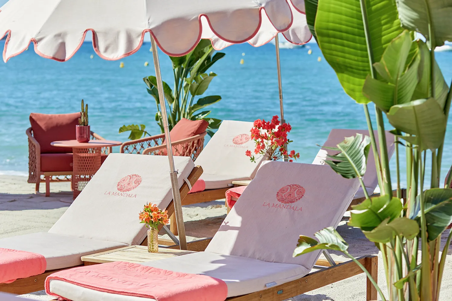 LES PLAGES INCONTOURNABLES DE SAINT-TROPEZ À MONACO