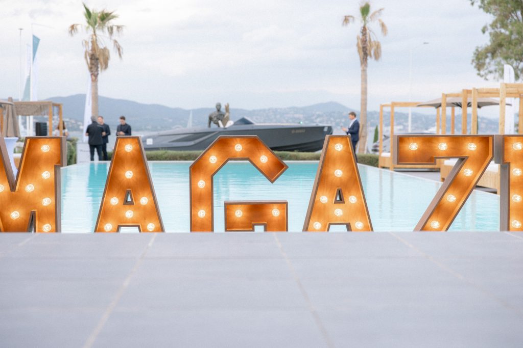 Retour en images sur notre soirée d'anniversaire des 10 ans de SO Edition, notre Société et de SO Magazine, l'une de nos marques, qui s'est déroulée au Kube Hotel Saint-Tropez, le 4 juin dernier !